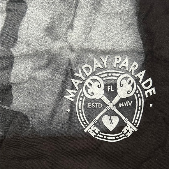 Mayday Parade Black Graphic T-Shirt, Size Medium, NWOT - Picture 5 of 9